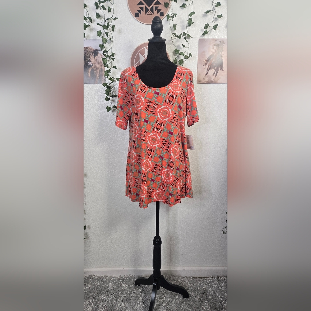 LuLaRoe Green Orange Relaxed Short Sleeve Tunic